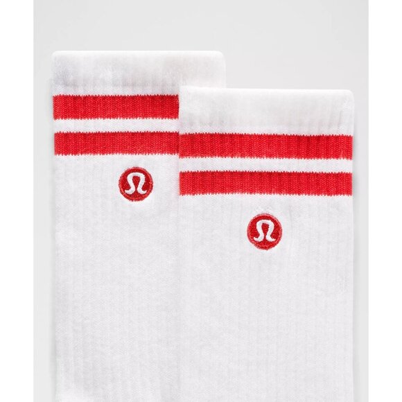 Unisex Daily Essential Crew Socks Stripe - White/Red - Picture 2 of 3